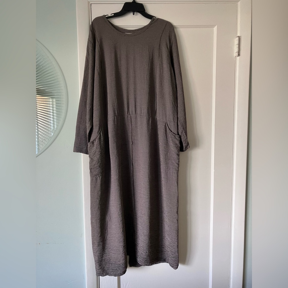 FLAX Elegant checkered black and white Long Sleeve Dress pockets